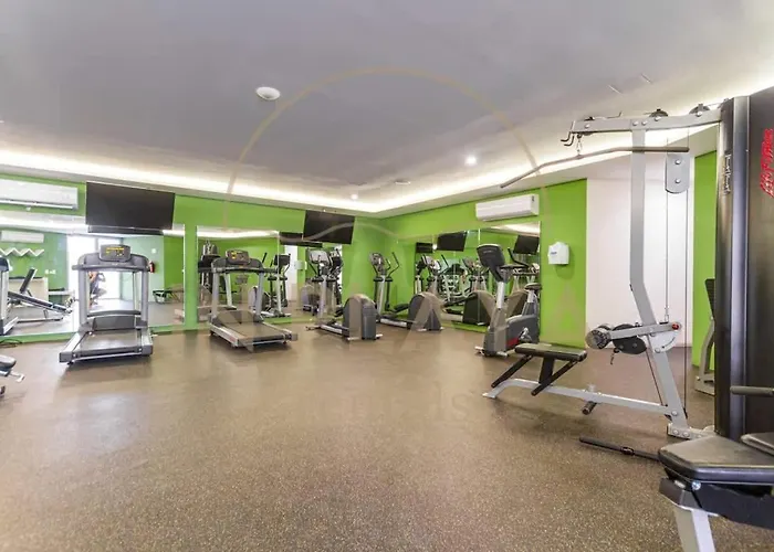Luxury 2-bed 200mb Wifi Sauna Ac Gym Сasa de vacaciones